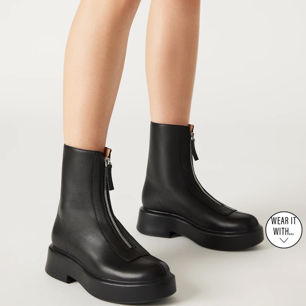 Steve Madden Black Ankle Booties with Chunky Sole